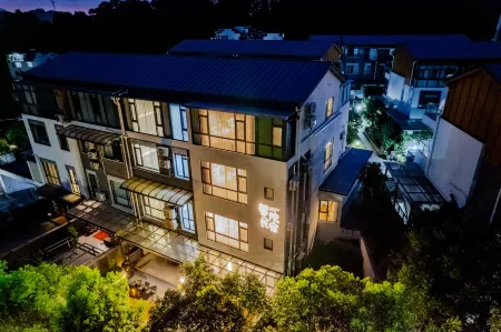 Xinyuan Garden Villa · Vacation Homestay (Wuyuan High-speed Railway Station Branch) Отели рядом с достопримечательностью «Minsu Fengqing Street»