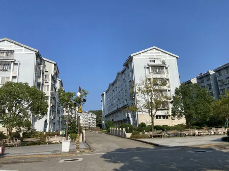 Putuo Mountain Yuanwu · life Boutique Stay (Pujisi) Отели рядом с достопримечательностью «Fayu Temple»