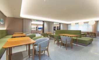 JI Hotel (Wuhan Hongshan Square Zhongnan Road Subway Station)