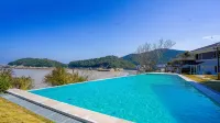 Guanhai No.1 Seascape Resort