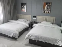 Xinyuan Homestay (Border City Chatong Scenic Area) - Mountain view