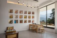 Longsheng Township Wild Folk Accommodation (Xishan Shaole No.1 Viewing Platform Store)