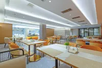 Home Selection Hotel (Aksu Branch) - breakfast