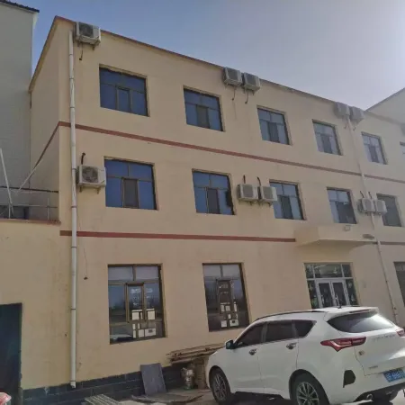 Aksay Xinyue Hotel