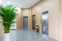 Anshun 21° International Holiday Hotel (West Railway Station Vientiane Tourism City) - جديد