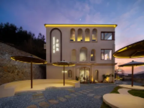 Pingtan Island YOOOO Oceanfront Sleep · Sunset Sea · Designer Manor