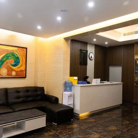 Yunqi Hotel (Commercial Street)