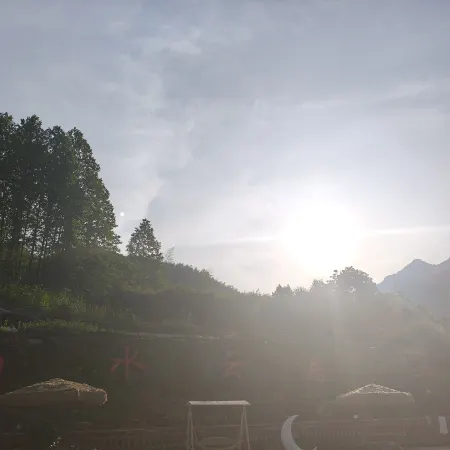 Shanshui Yunju Homestay (Guniujiang Scenic Area)