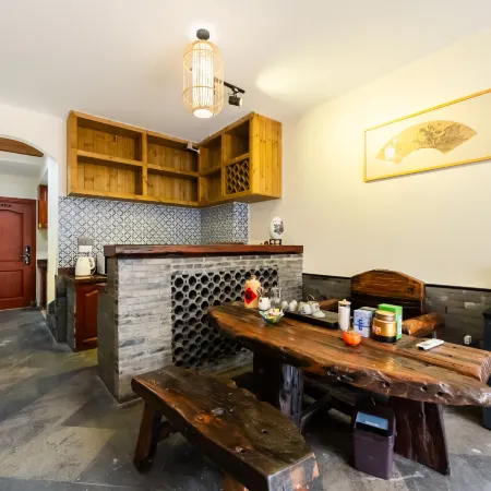 Zizai Xiaozhu Homestay