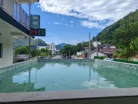 Xiqiaoyuan Chinese Inn - สระว่ายน้ำบนดาดฟ้า