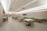 全季煙台濱海廣場第一海水浴場飯店 - 海滩