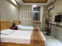 Yongcheng Xianghe Business Hotel - balcony