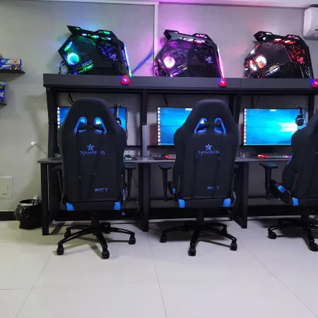Weihui Mingjue E-sports Hotel