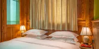 Songtsam Benzilan Lodge - Camera Familiare - 2 Camere Da Letto