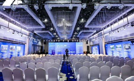 Vienna International Hotel (Changsha Provincial Government Guihuaping Metro Station Jinfang) - Housity