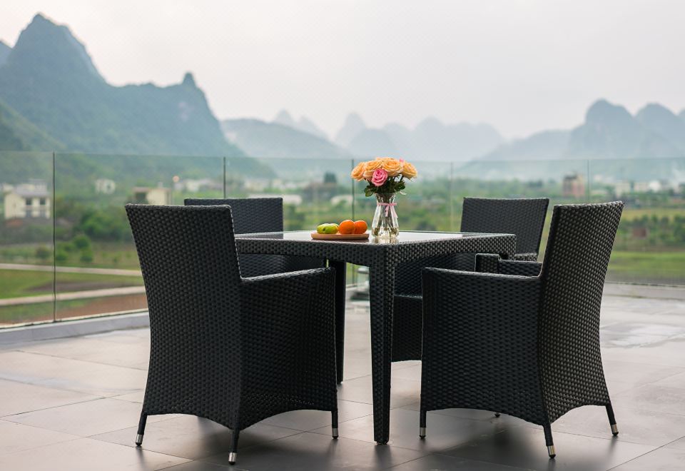 2. 양숴 이무위안 ..