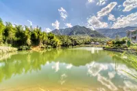 HhanXia QianMo Homestay