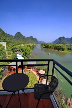 Pier Encounter Inn Отели рядом с достопримечательностью «Yulong Bridge»