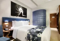 Holiday Inn Express Baruna