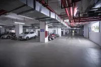 Qianmei Yuexiang Hotel (Xintiandi) - parking