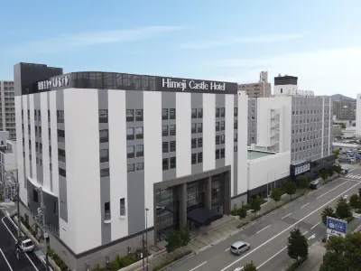 Himeji Castle Grandvrio Hotel Hotel in zona Monument of Shirasagijo Kaiso no Fu by Miki Rofu and Arimoto Hosui