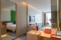 Lingkun International Hotel Hotell i Dongtou