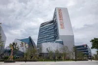 Lingkun International Hotel Hotell i Dongtou