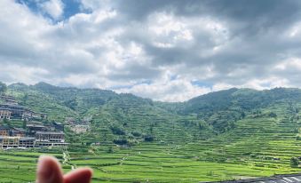 Qianhu Miao Village Yuyin Shanjian Homestay