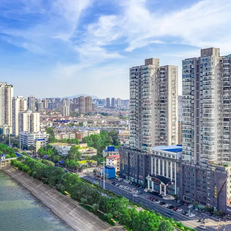 Four Seasons Goldensun Hotel