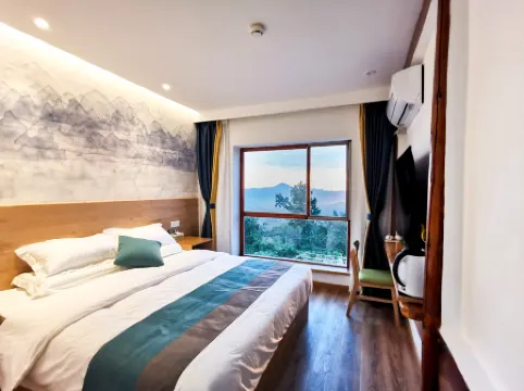 Shambhala Meshe Yunshang Tea Garden Resort Hotel