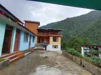 TianTong inn GongShan Hôtels à proximité de : Bingzhongluo