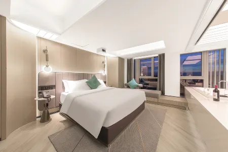 Cloud Moon Hotel