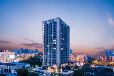 Echarm Hotel (Liuzhou Liunan Wanda Plaza Liuyong Road ) Hotels in der Nähe von Jinghu