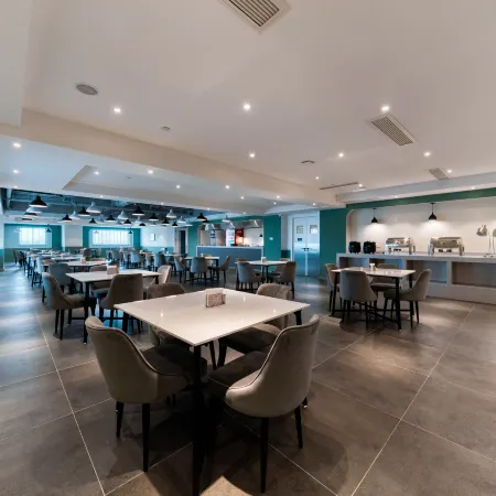 Cypress Lane Hotel(Vanward City store)