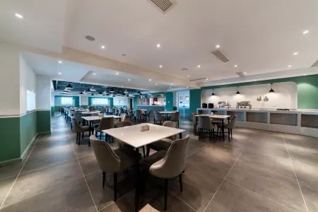 Cypress Lane Hotel（Vanward City store） Отели рядом с достопримечательностью «Zhejiang Construction Vocational and Technical College (Shangyu Campus)»