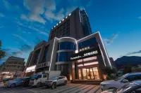 Homeinn Plus Hotel (Jiande Xin'an River Riverside) Hotel dekat Jiande South Station