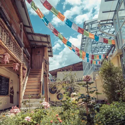 Shangri-La Yuexiangju Inn โรงแรมใกล้วัดพระใหญ่โถงพระวิหาร