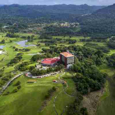 Summit Rainforest & Golf Resort Hotel Exterior