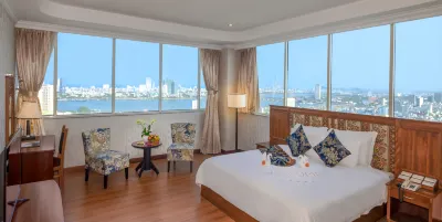 Khách sạn Mường Thanh Luxury Sông Hàn Các khách sạn ở Trung tâm thành phố Đà Nẵng