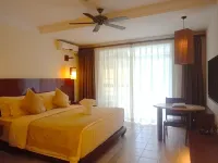 Kangle Garden Resort Wanning Отели в г. Ваннинг