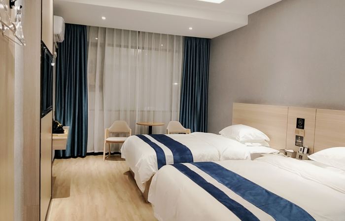 Yaju Hotel
