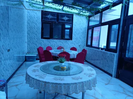 Jingyuan Tuxiangwei Farm Stay