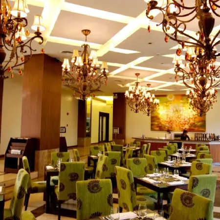 The Avenue Plaza Hotel