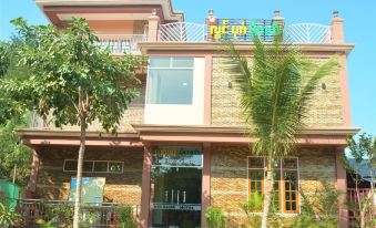 Lwin Bagan Motel