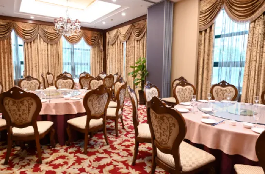 Lonsun Hotel Отели рядом с достопримечательностью «CPC Tongliang County Committee Party School»