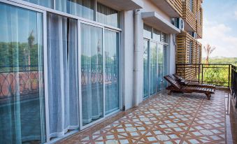 Weidao Lanwan Art Hotel