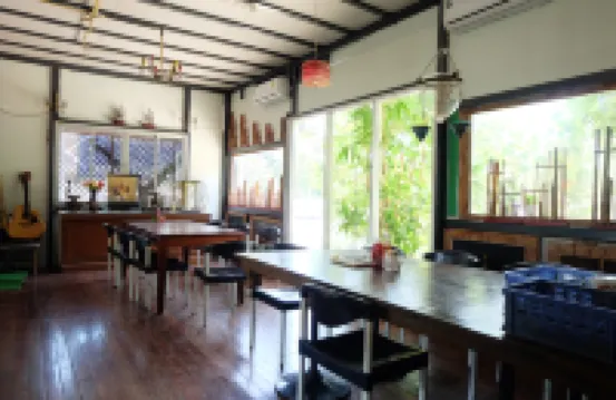 กมลาร์ พาเลส