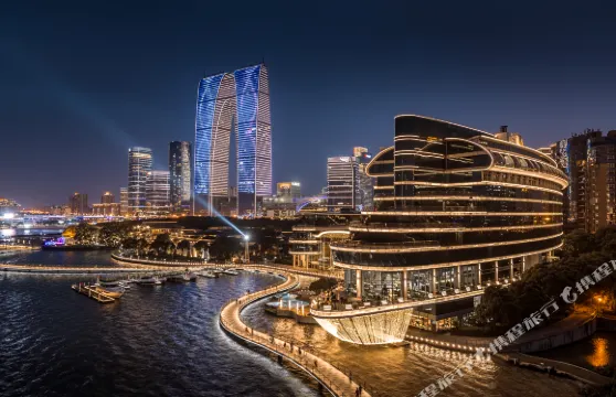 蘇州金雞湖中茵皇冠假日酒店