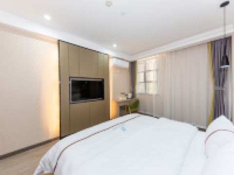 豪庭酒店(武汉左岭新城店) - 商务大床房