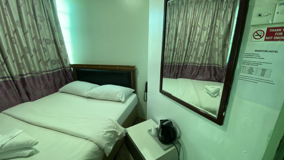 Meriton Hotel